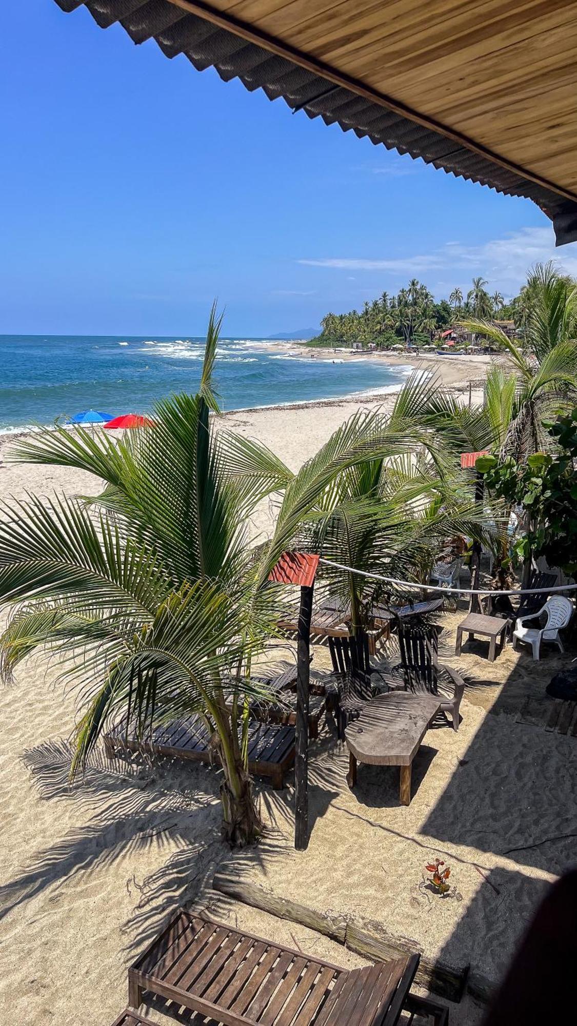 Hostal Mocambo Beach Гуачака Экстерьер фото