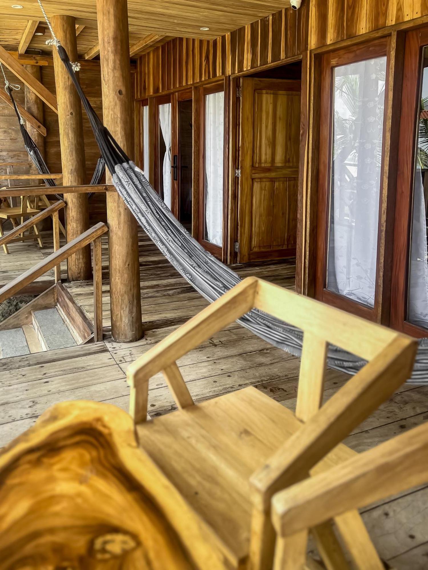 Hostal Mocambo Beach Гуачака Экстерьер фото