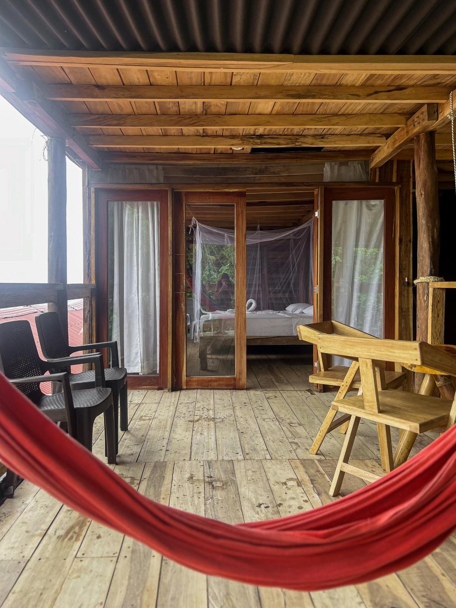 Hostal Mocambo Beach Гуачака Экстерьер фото
